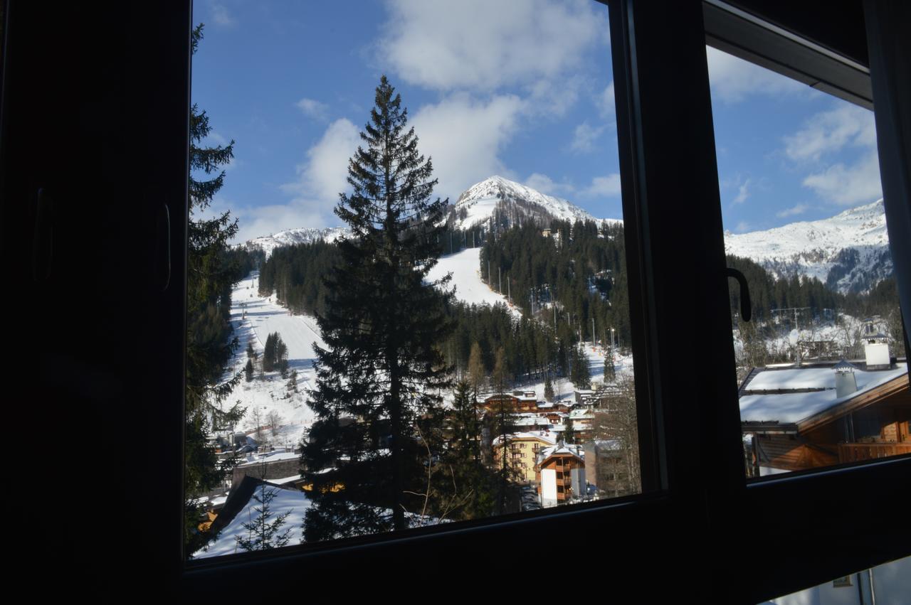 Chalet Dei Pini Aparthotel Madonna Buitenkant foto