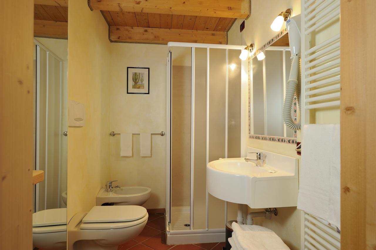 Chalet Dei Pini Aparthotel Madonna Buitenkant foto