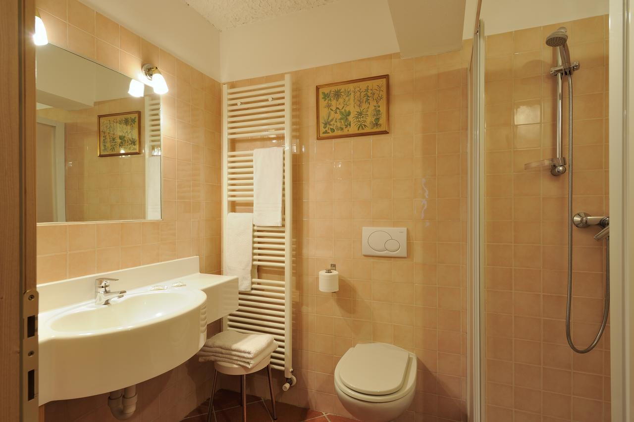 Chalet Dei Pini Aparthotel Madonna Buitenkant foto
